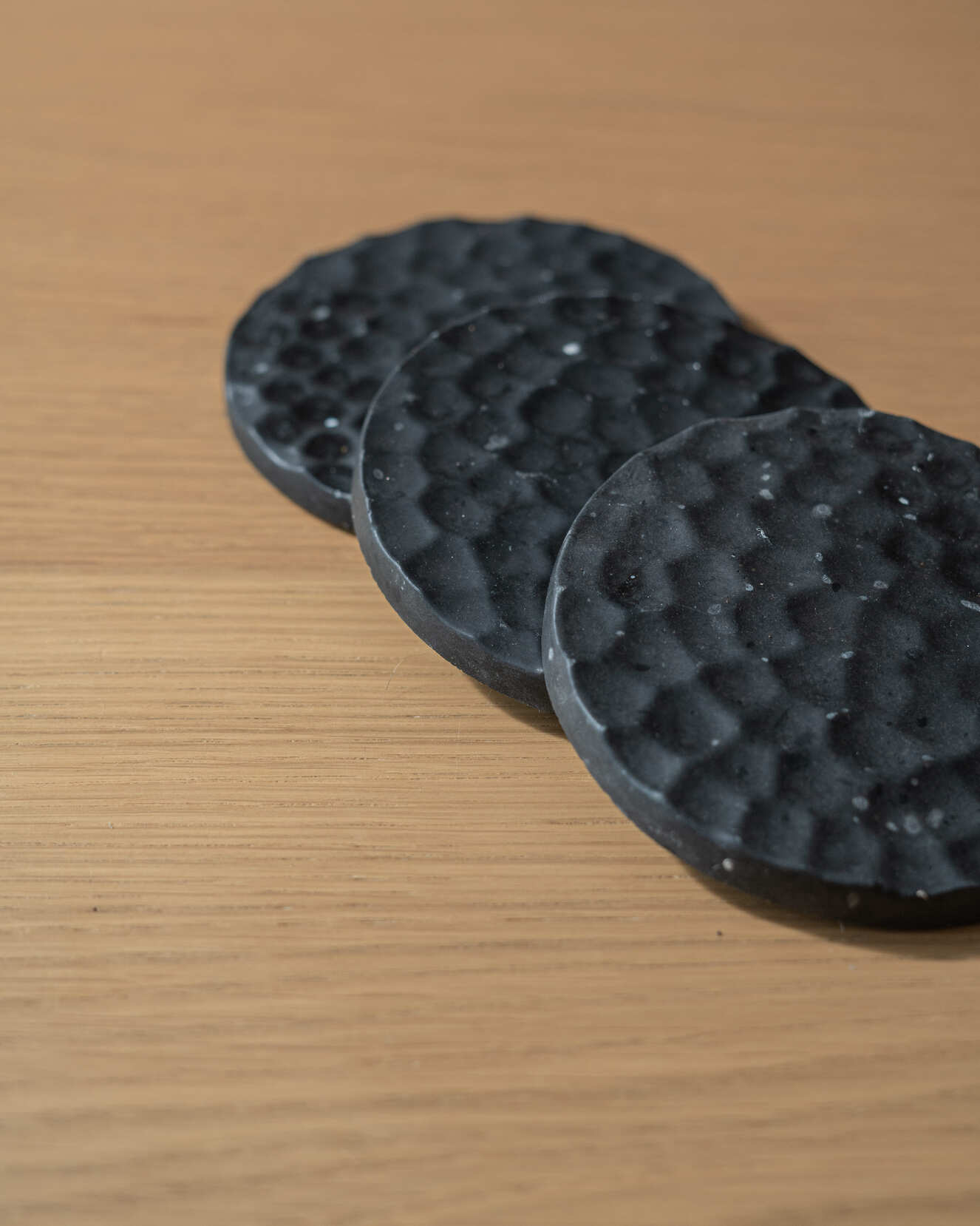 Sous-verre SUNA noir Ø10 cm